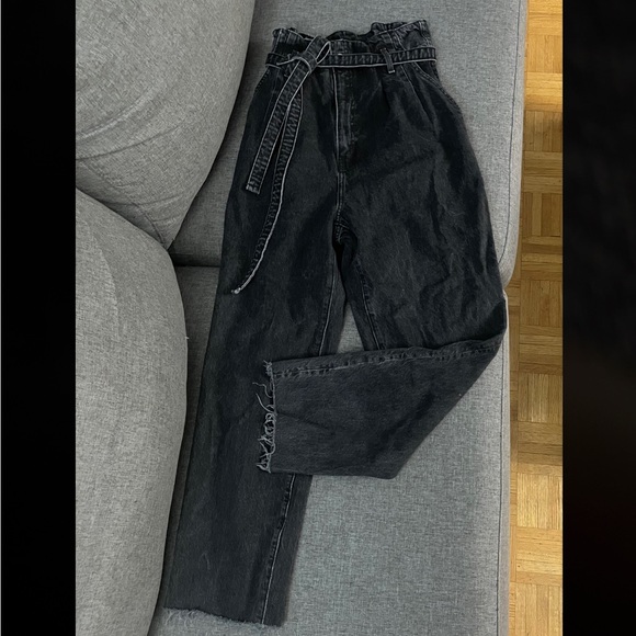 Abercrombie and Fitch grey mom jeans - Picture 2 of 5